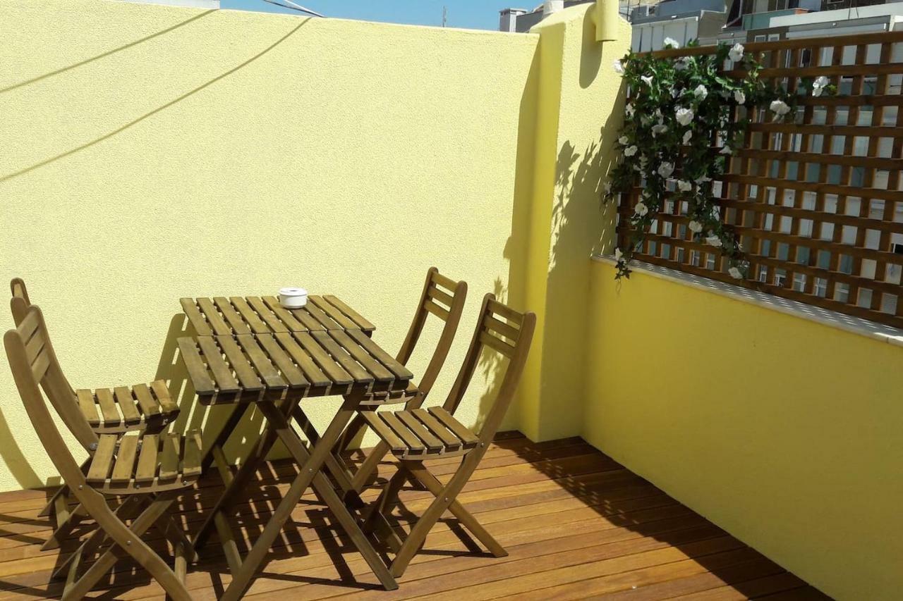 Modern Cosy Flat With Terrace In Campo De Ourique. Appartement Lissabon Buitenkant foto