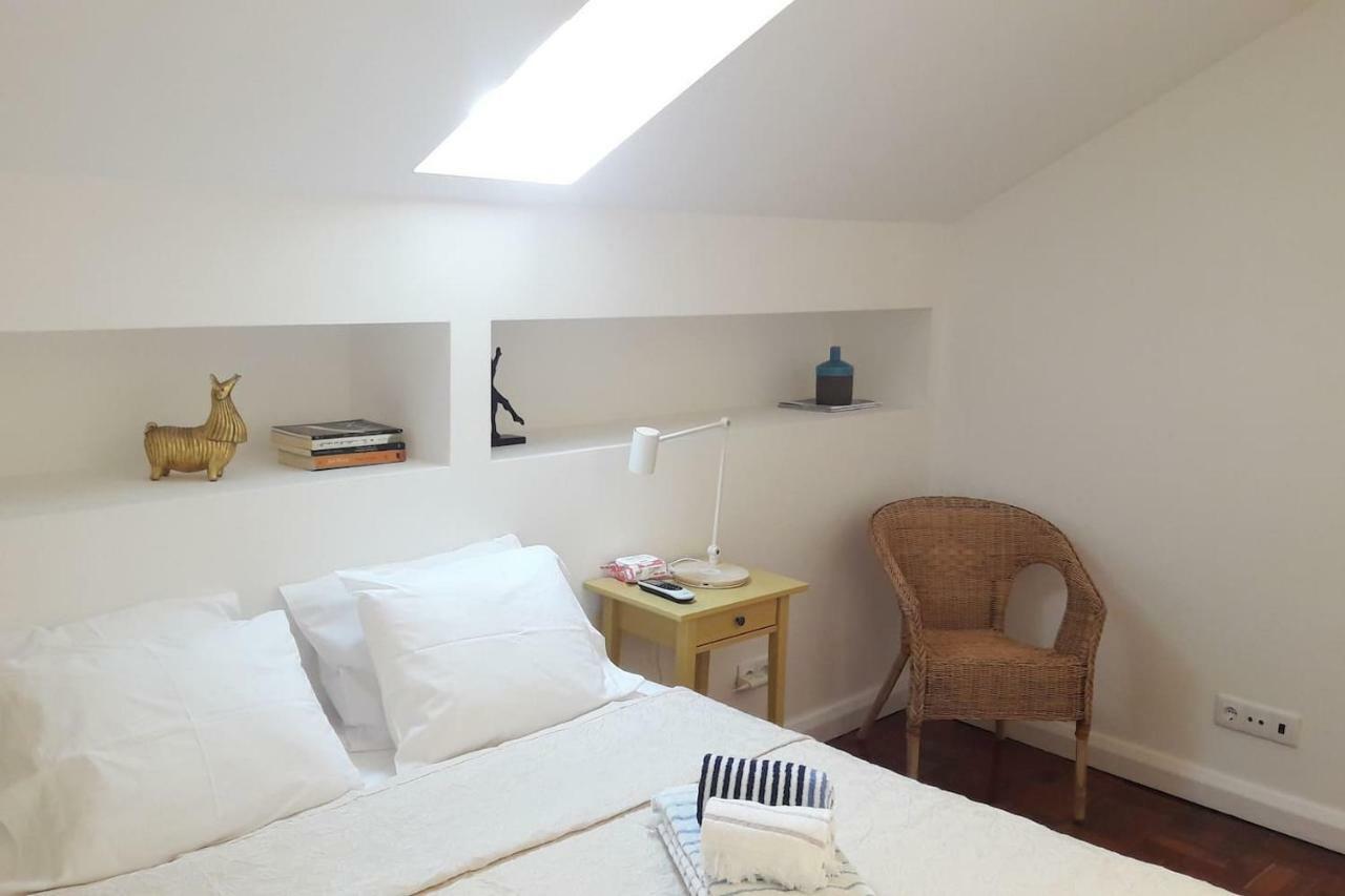 Modern Cosy Flat With Terrace In Campo De Ourique. Appartement Lissabon Buitenkant foto